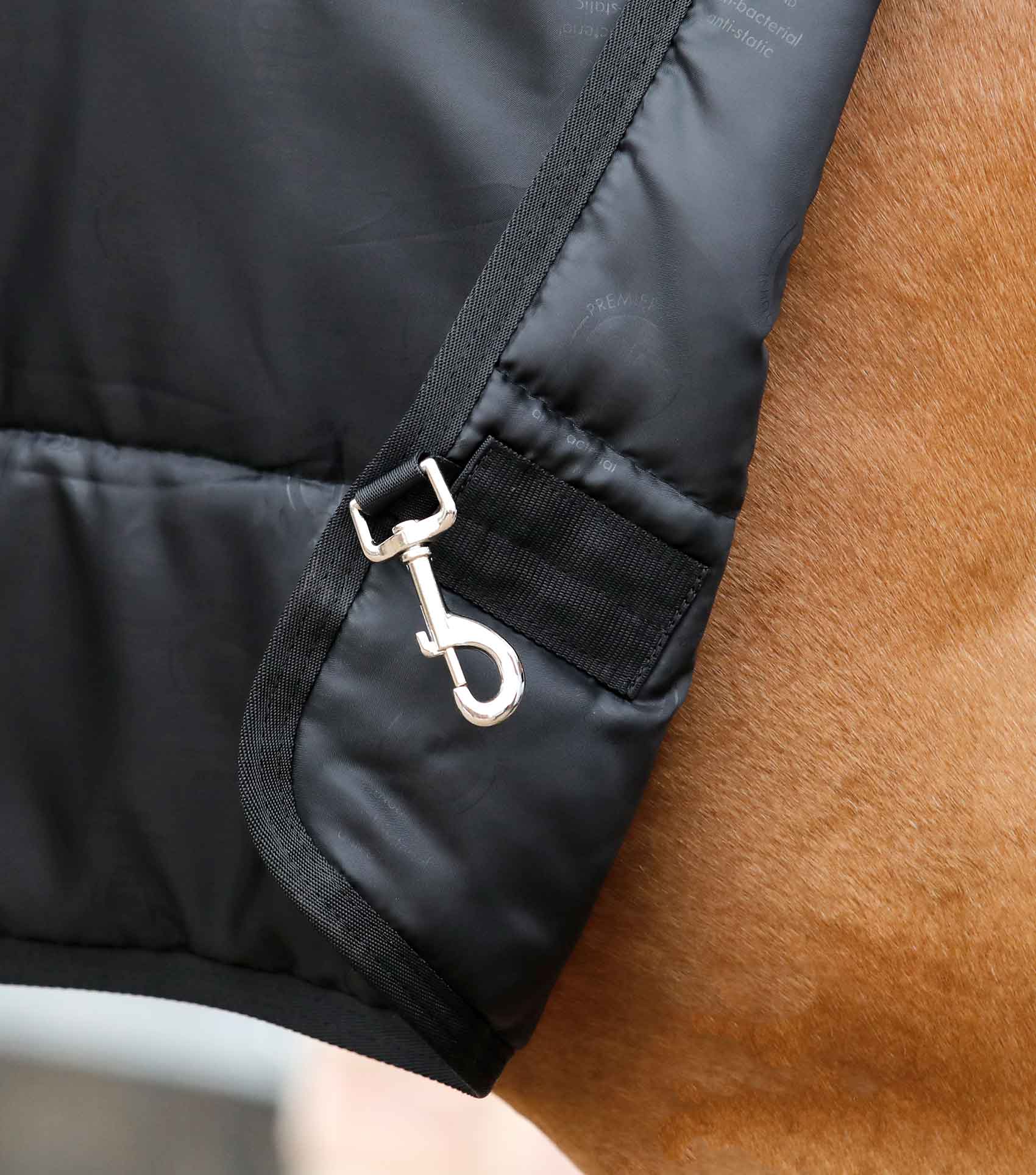 350g Horse Rug Liner - Image 3