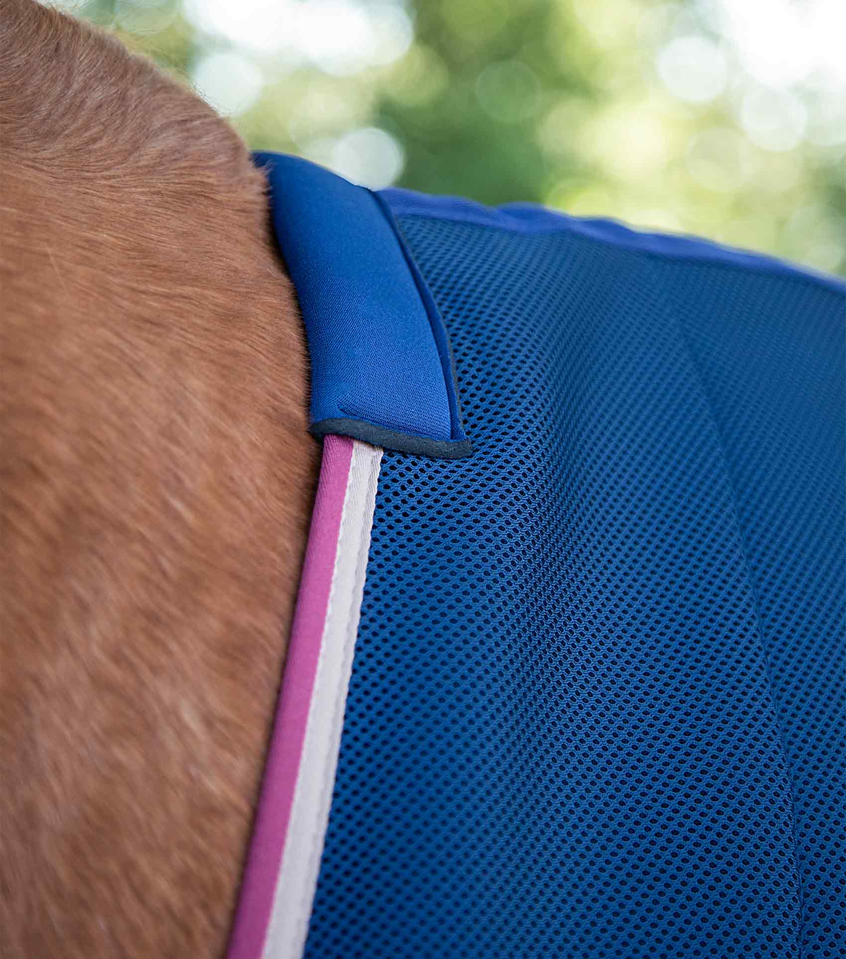 END OF LINE SALE - Airflow Cooler Rug Navy - Image 3