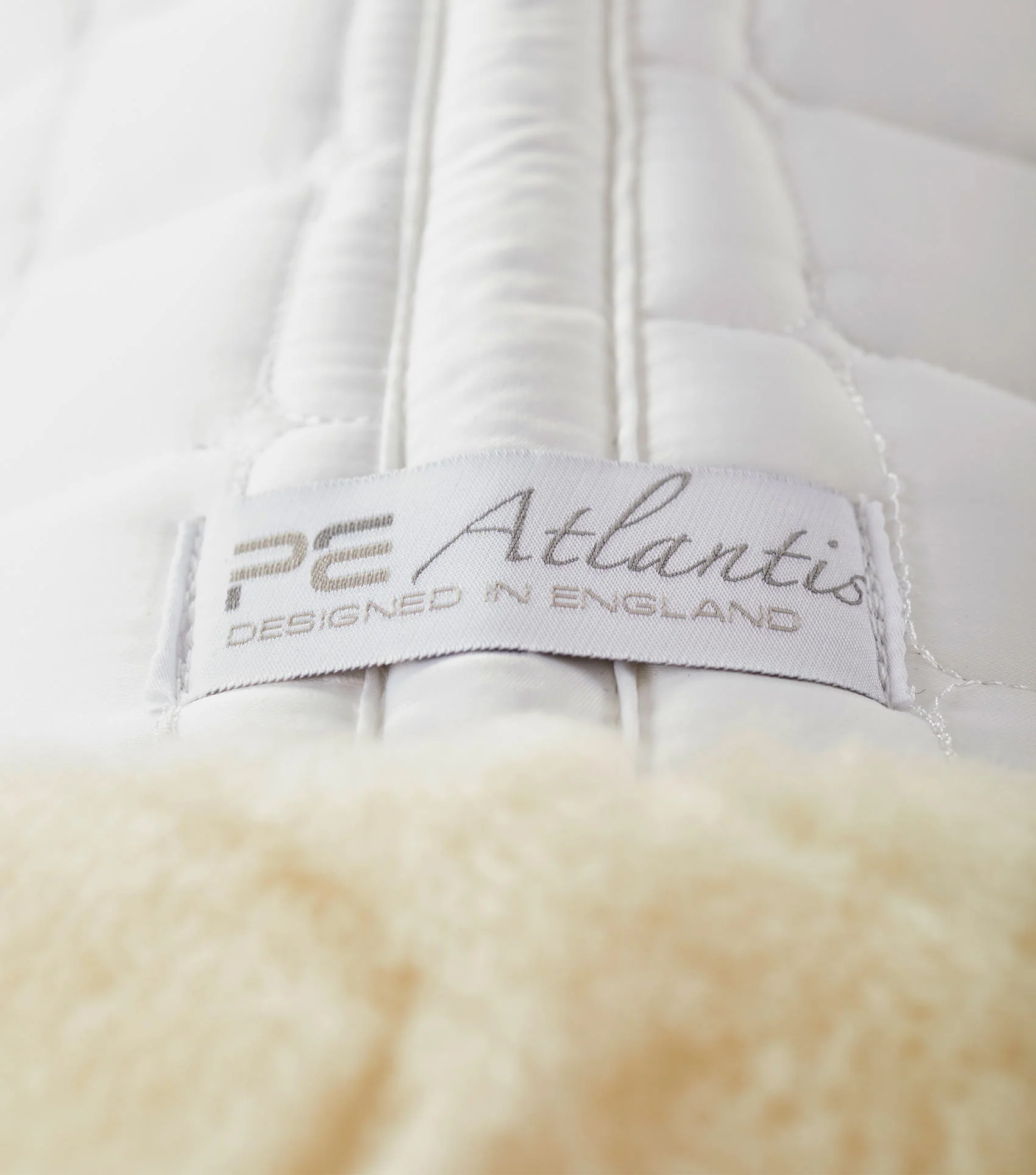 Atlantis CC Satin Wool Dressage Square White/Natural Wool - Image 5