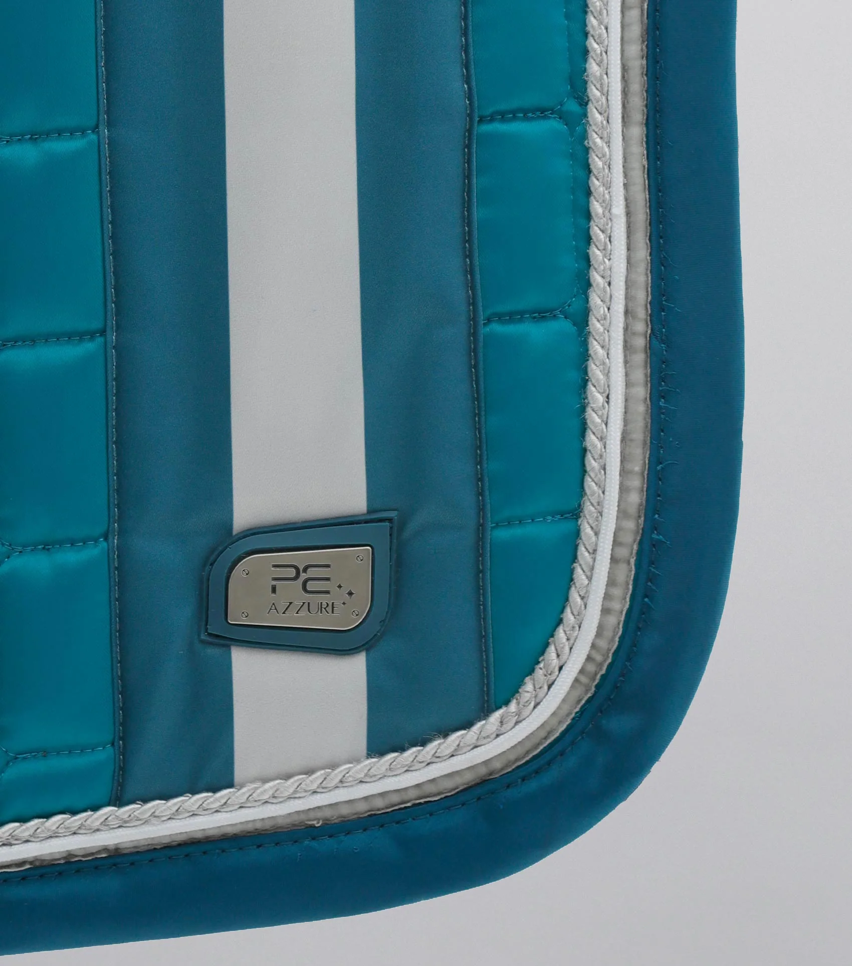 Azzure Anti-Slip Satin Dressage Square Turquoise - Image 2