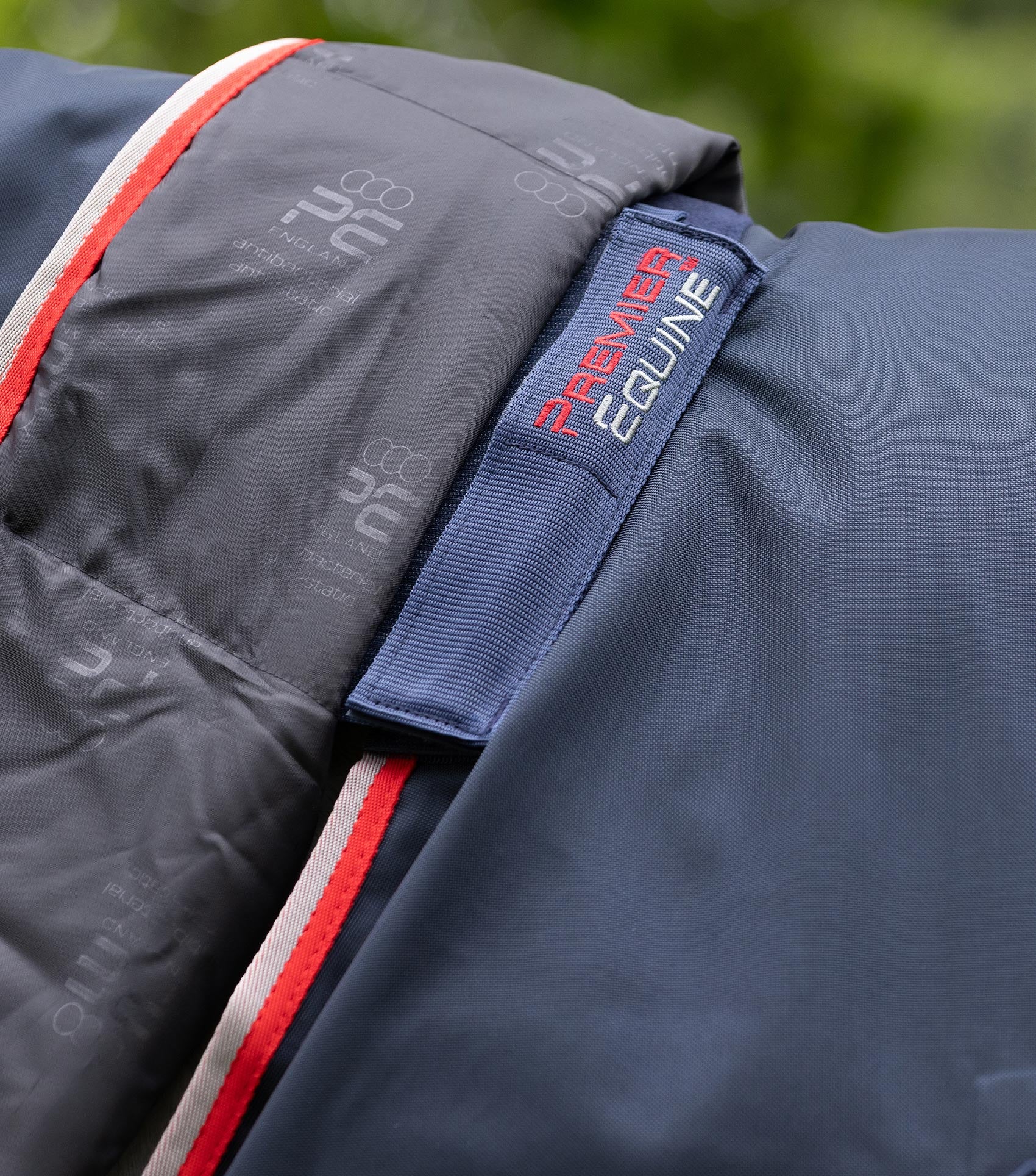 Buster 50g Turnout Rug with Snug-Fit Neck Cover Navy - Image 3