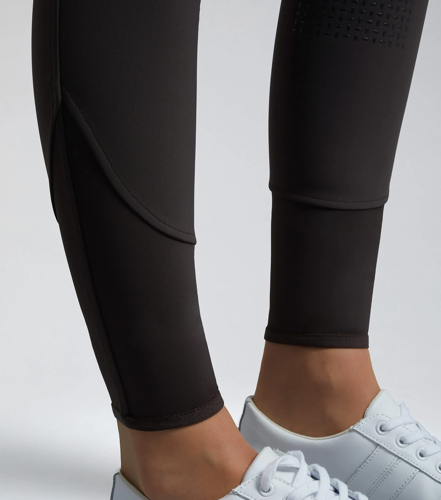SALE - Carapello Ladies Full Seat Gel Riding Breeches Liquorice - Image 5