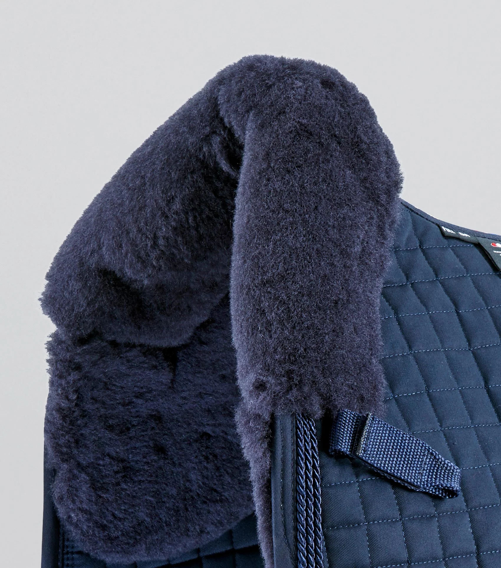 Close Contact Merino Wool European Saddle Pad - Dressage Square Navy/Navy Wool - Image 2
