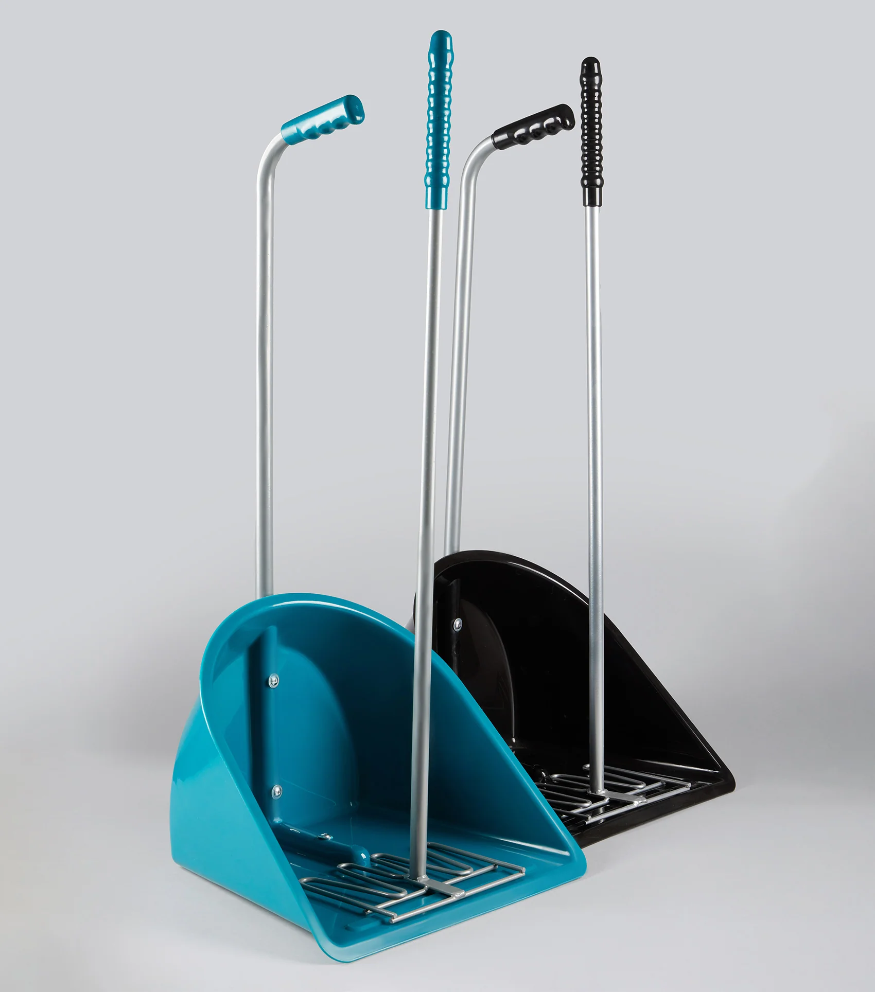 Manure Scoop & Rake Med Blue - Image 2