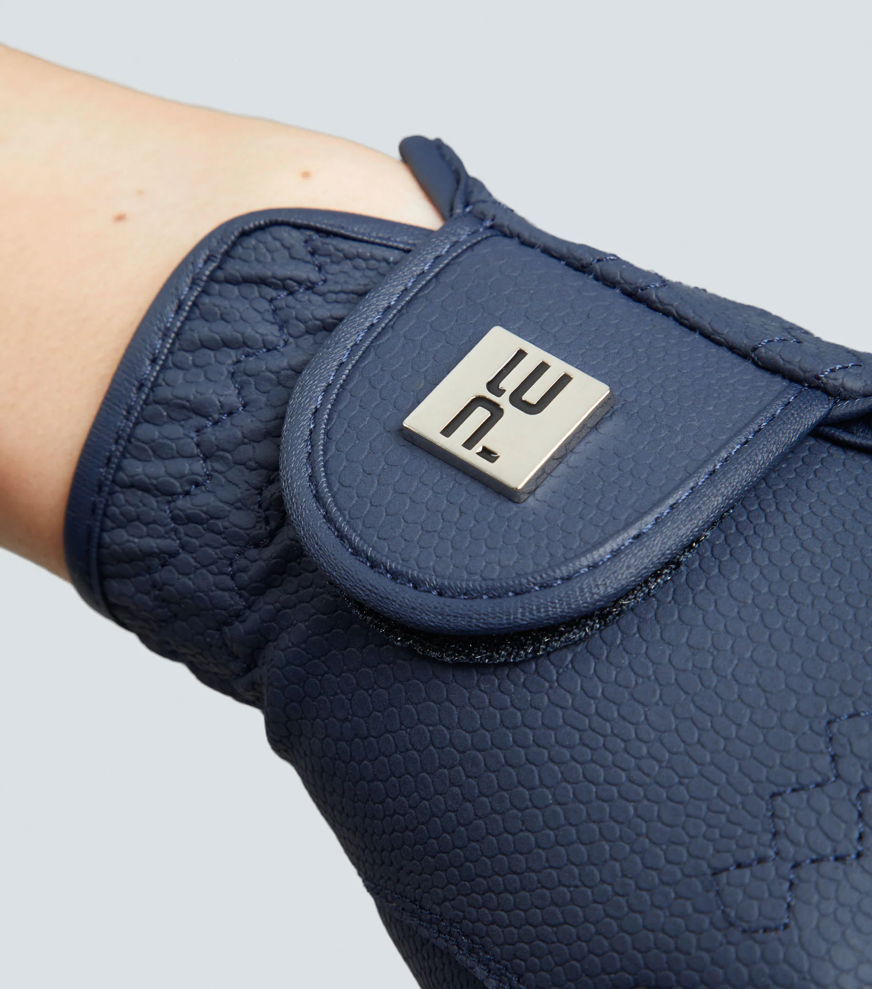 SALE Metaro Ladies Riding Gloves Navy - Image 3