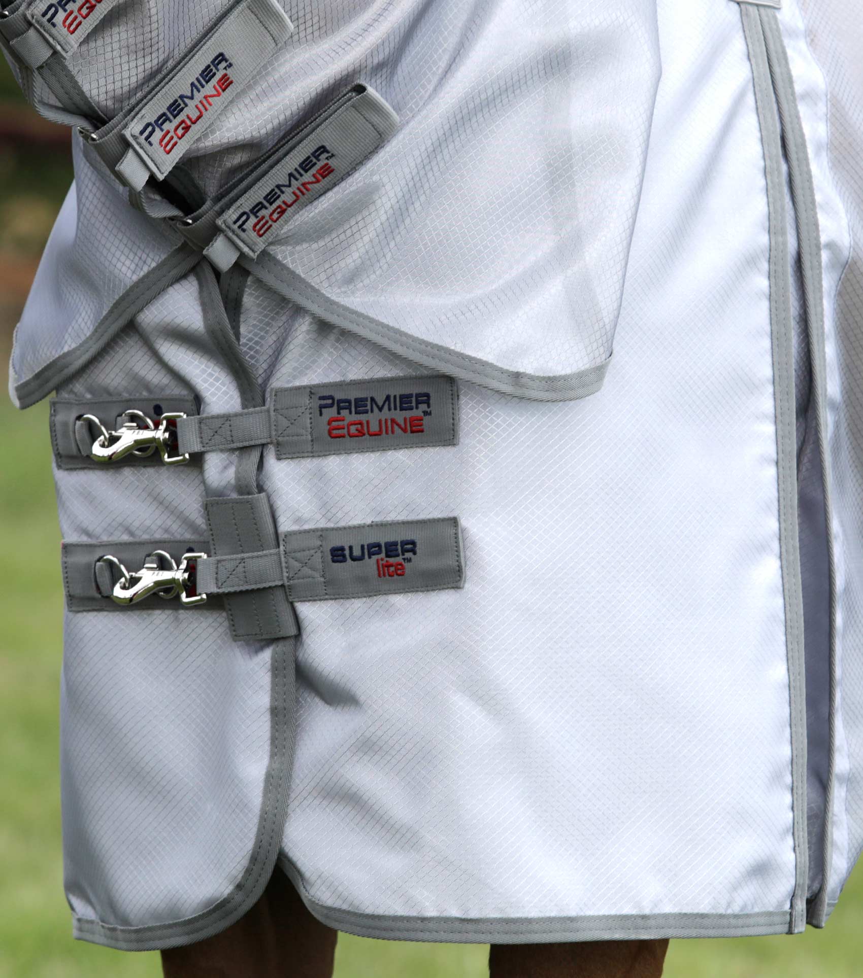 END OF SEASON SALE - Super Lite Fly Rug with Surcingles Silver - Image 3