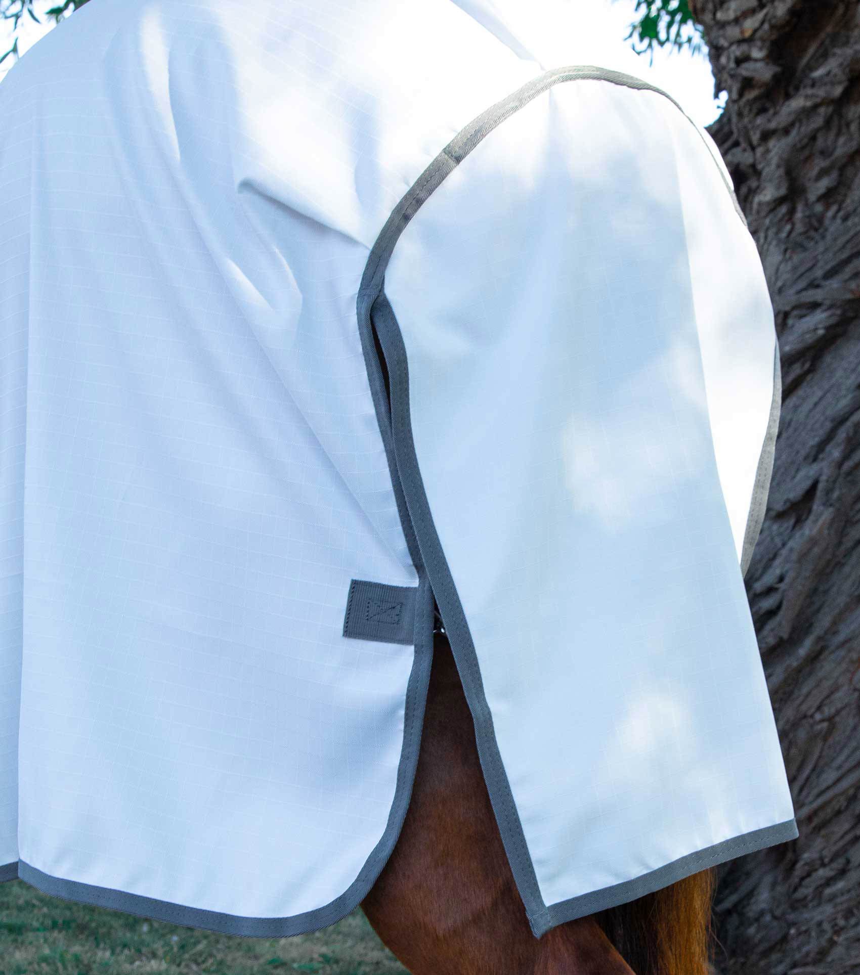 END OF SEASON SALE - Sweet Itch Buster Fly Rug with Belly Flap White - Image 5