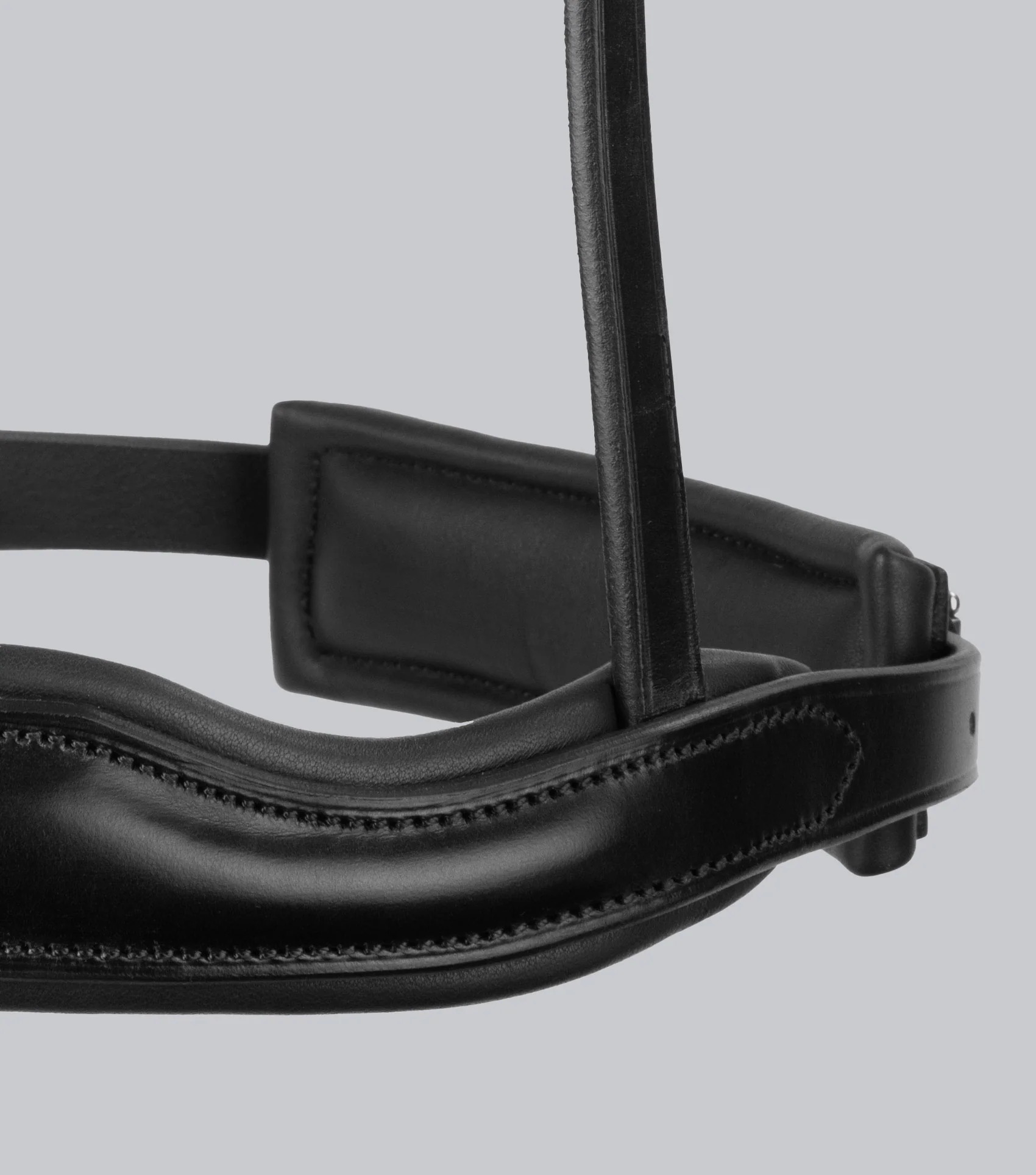Verdura Anatomic Cavesson Noseband Black - Image 6
